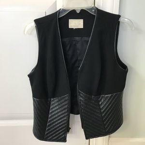 Alberto Makali vest